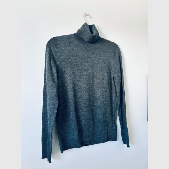 Tahari Size S Turtleneck Sweater – 100% Extrafine Merino Wool - Picture 4 of 8